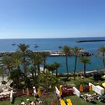 Flott Leilighet Pa Montemarina