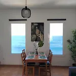 Piso Magico Junto Al Mar Con Gran Terraza