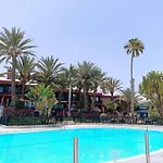 Nice Apartment Sun Club, Direkt Am Strand, Schwimmbad, Wifi Gratis