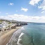Fruct Pirata Beach