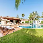Charming Bungalow With Pool In Maspalomas