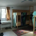 Bett 3 Im Maenner-4-Bettzimmer Nur Maenner Only Men Solo Hombres