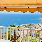 Balcon De Amadores Con Vista Al Oceano