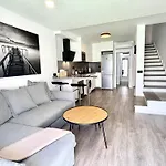 New Garden Solarium Bungalow