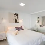 Ocean Wave Retreat