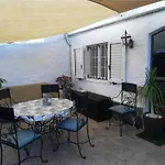 Bungalow Near Yumbo 200 Meters From The Beach