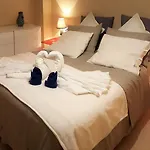 Marlenghi Apartment