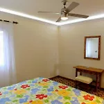 Apartamentos El Chaparral