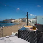Seafront Apartment Sagasta