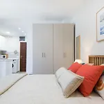 Modern Loft 15M To The Beach + Wifi