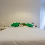 New And Nice Near To The Beach