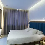 Roomtiques