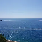 Luxury 2 Bedroom Apt 50 M From Beach