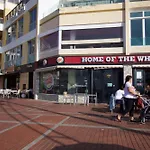 Next To The Sea In Canteras Beach