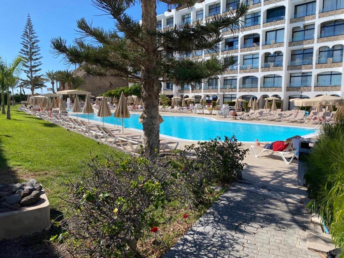 First Line Beach Апартаменты *