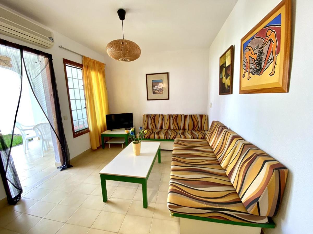 Cozy In Flamboyan * San Bartolomé