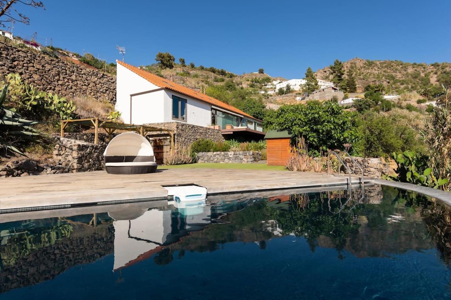En El Corazon De La Isla Tejeda (Gran Canaria)