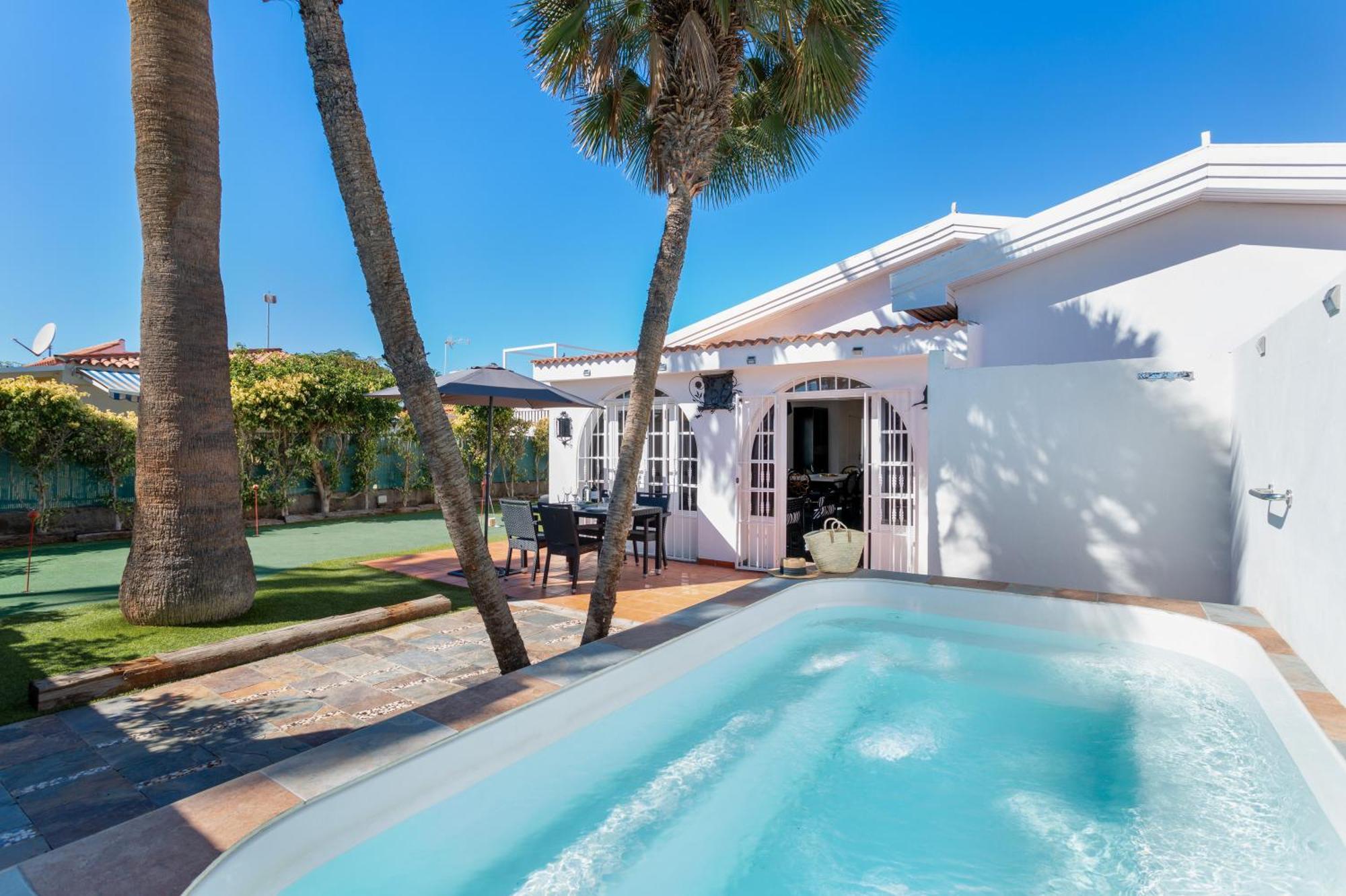 Holiday home Exclusive With Private Pool *