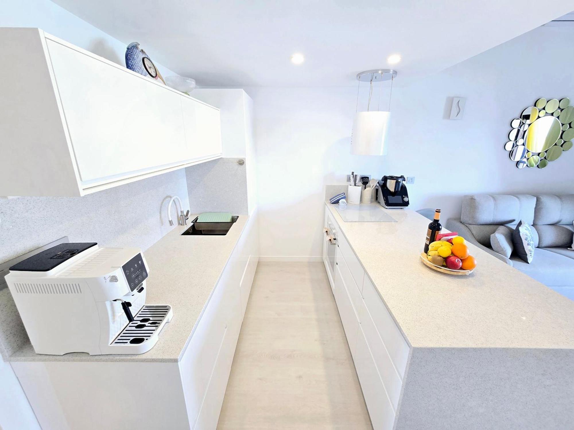 Ocean Sunrise Apartment